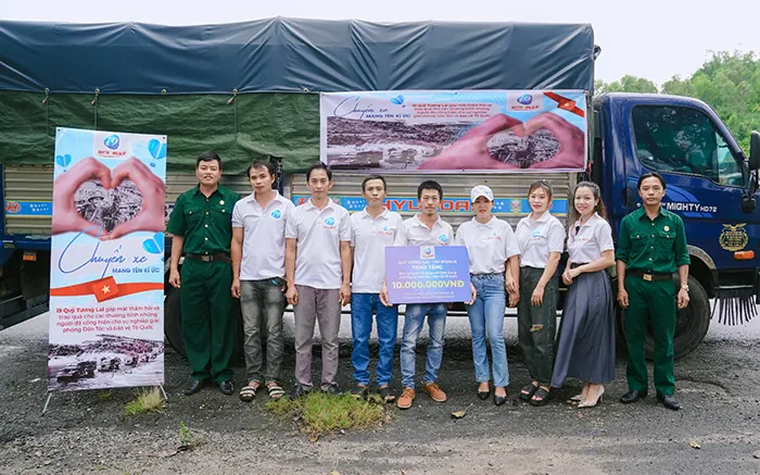 Hình ảnh thể hiện cam kết của 89bet2 về công bằng, hỗ trợ khách hàng và cá cược có trách nhiệm.